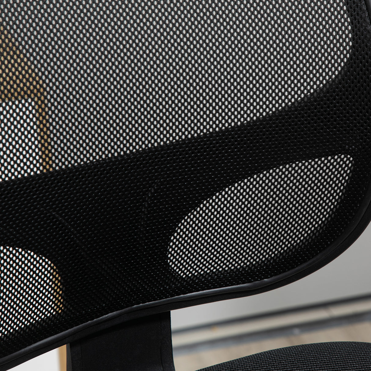 easycomfort easycomfort sedia da ufficio ad altezza regolabile con braccioli rotelle e seduta imbottita 60x56x110 132 cm nera