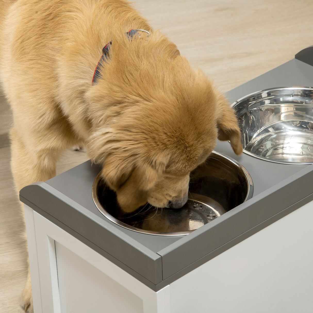easycomfort ciotole per cani rialzate in acciaio inox e legno con cassetto 60x30x36cm bianco e grigio