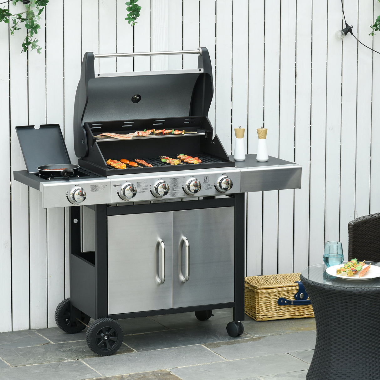 immagine-2-easycomfort-easycomfort-barbecue-gas-con-coperchio-e-5-bruciatori-totali-da-15-2kw-termometro-mensola-e-4-ruote-128x50x113cm-nero-e-acciaio