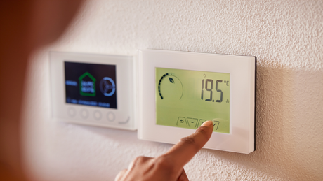 Quando e perché scegliere un cronotermostato programmabile: comfort e risparmio in un solo gesto
