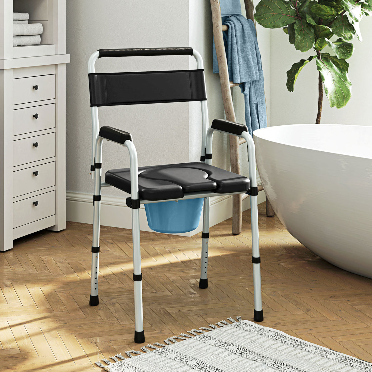 easycomfort easycomfort sedia wc pieghevole e regolabile con braccioli e schienale in acciaio e pelle pu 52 5x46x81 5 97 cm nero