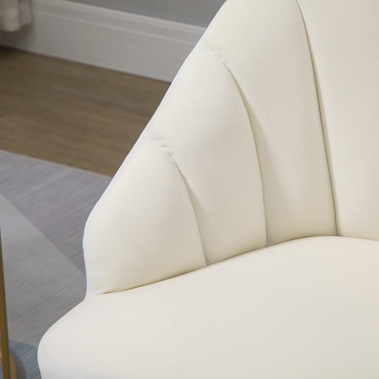 easycomfort easycomfort poltrona in velluto imbottita con schienale a conchiglia e gambe in acciaio per camera e salotto 63x65x84cm crema