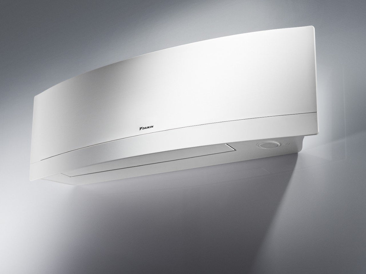 immagine-3-daikin-climatizzatore-condizionatore-daikin-bluevolution-trial-split-inverter-serie-emura-white-91212-con-3mxm68n-r-32-wi-fi-integrato-90001200012000-colore-bianco-garanzia-italiana